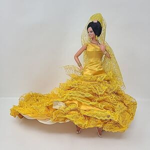 13" Vintage Marin Chiclana Flamenco Dancer Doll Figure Yellow Dress MCM